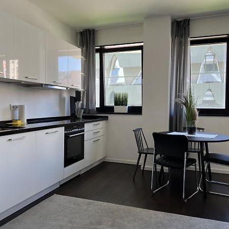Luxury Waterfront Apartment Berlijn Buitenkant foto
