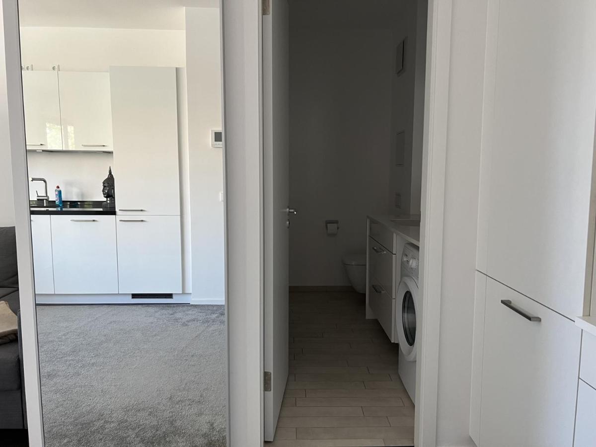 Luxury Waterfront Apartment Berlijn Buitenkant foto